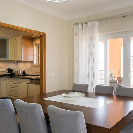 Akisol Vilamoura Sky V Апартаменты Maritenda